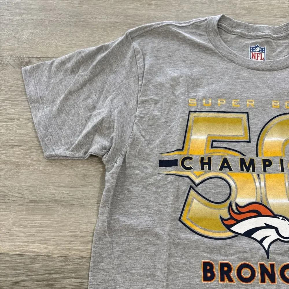 Denver Broncos Shirt Super Bowl 50 Champions NFL Men's Gray Tee Medium
